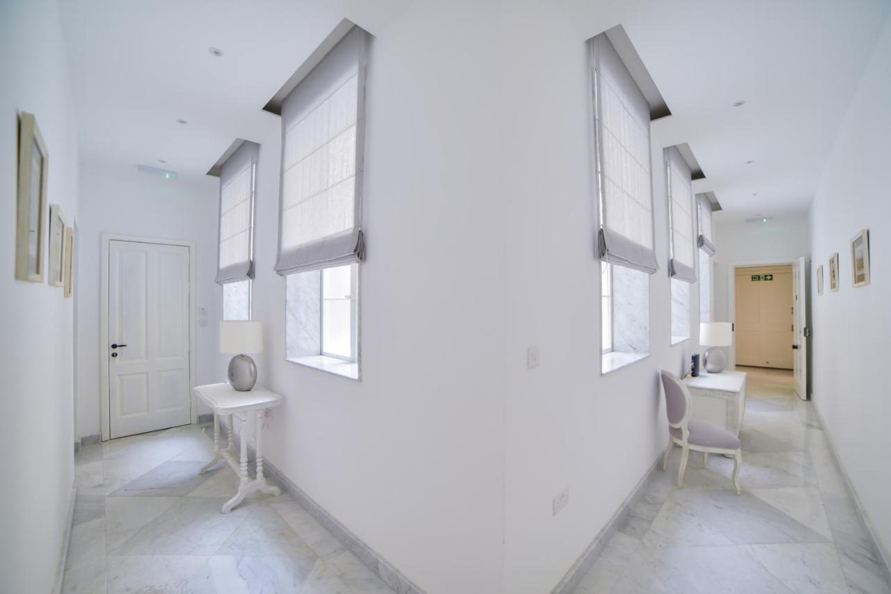 Ca2- City Central Apartment 2 Il Furjana Bagian luar foto